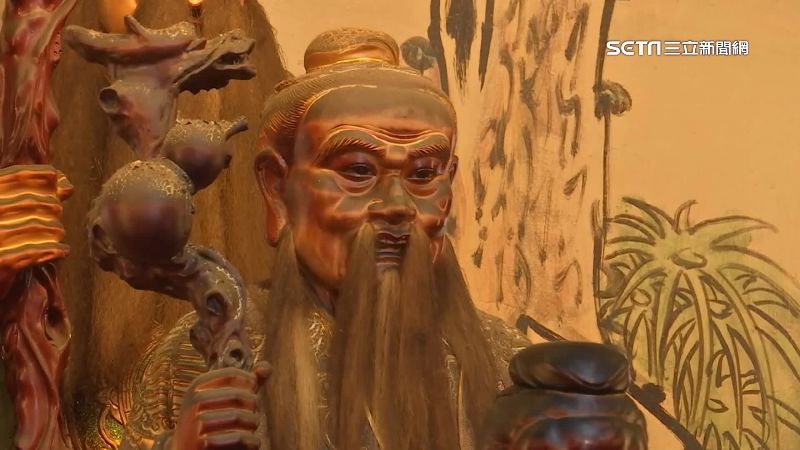 女拜完月老當晚就被甩！這間斬桃花最厲害