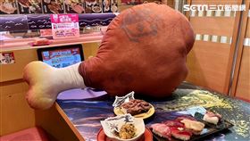壽司郎,魔物獵人,雞腿包(記者賴俊佑攝影)