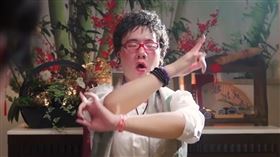 阿翰。（圖／翻攝自阿翰YouTube）