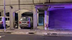 板橋區今（17）日深夜發生命案。（圖／翻攝畫面）