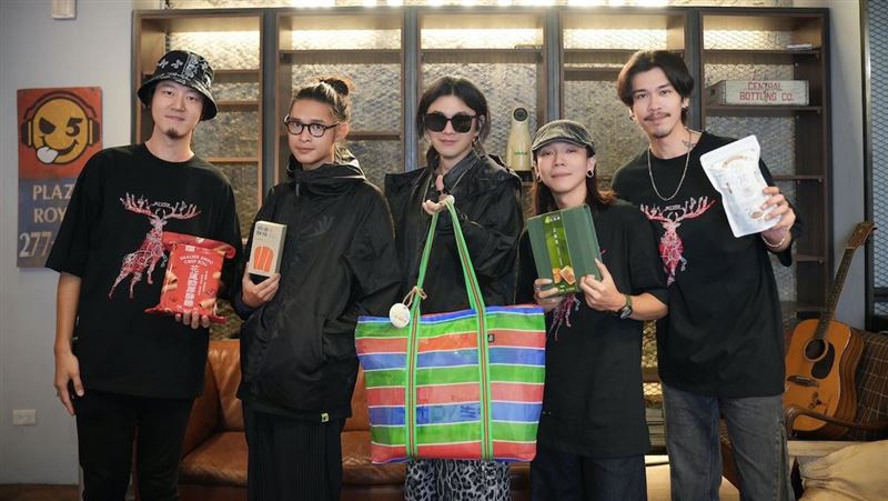 中秋節不鬆懈　麋先生攻蛋倒數拒月餅誘惑