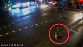 警專生遭擄走。（圖／翻攝畫面）