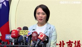 簡舒培提到，她和家蓓不僅是同梯的助理，兩人都一起學習、跑跑跳跳。