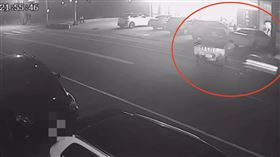 皮卡,酒駕,肇事,小貨車（圖／翻攝畫面）