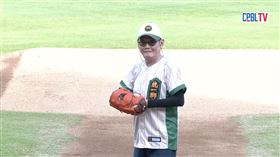 石班瑜老師來為球賽開出精采好球。（圖／翻攝自中華職棒YT）