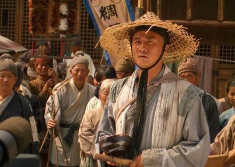 朱元璋乞丐出身,深知民間疾苦,對倭寇擾民無法容忍。(影視圖/翻攝自百度百科)