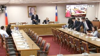 綠提「2758號不涉台決議」　藍白幹部離席