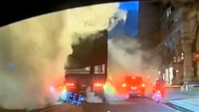 中和,新北,BMW,追撞,燒胎,雲海,