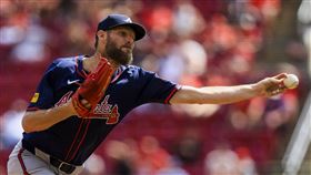▲塞爾（Chris Sale）先發5局失2分，隊友炸裂4發3分砲助他拿下本季第18勝。（圖／美聯社／達志影像）
