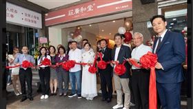 莊廣和堂《願望》戲裡開店開到戲外　轉大人旗艦店盛大開幕