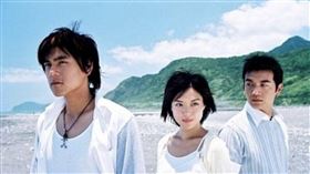 董敏莉《海豚愛上貓》