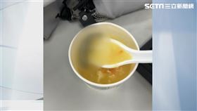 男控濃湯有一整隻壁虎！業者拿紙碗喊冤擬提告　衛生局上門稽查