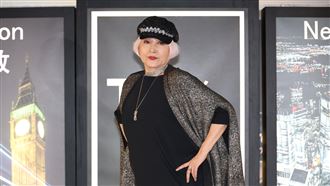 包翠英大腸癌3期「長巨粗腫瘤」卵巢燒焦