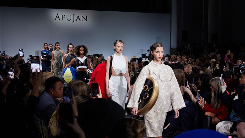 APUJAN連23季登倫敦時裝周　秀魔幻系列