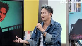 楊奇煜（小煜）推出EP《漫遊者 Keep Rolling》，來《小記者大明星》分享演藝經歷和有趣故事。（圖／記者蔡云慈攝影）