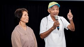 安和嫂（左）、安和哥出席《種土》首映會。（圖／牽猴子提供）