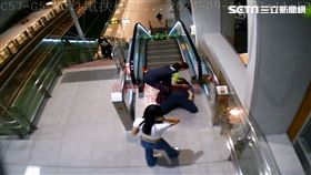 中捷副站長,暈倒,手扶梯(圖/民眾提供)