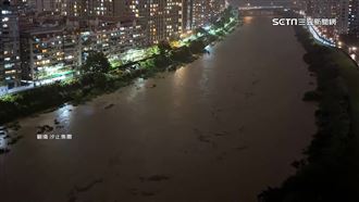 秋分後轉涼！豪雨狂炸　全台各地傳淹水