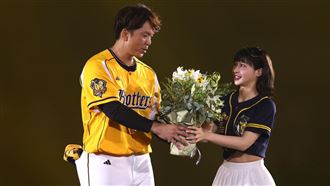 周思齊引退！峮峮獻祝福：我們都愛你