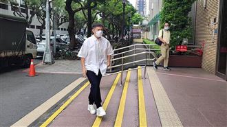 宥勝被控猥褻判刑！二審開庭後鞠躬道歉