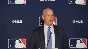 ▲奧克蘭運動家老闆費雪（John Fisher）寫信向球迷們致歉。（圖／美聯社／達志影像）