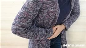 腹痛（示意圖／記者楊晴雯攝）