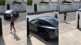 特斯拉「自動停車」停到一半丟下車主跑路了。（圖／翻攝TikTok／yura_vika）