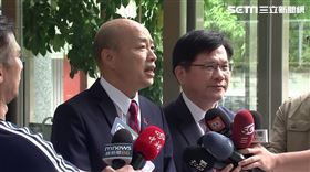 ▲民主基金會董事長立法院長韓國瑜、副董事長外交部長林佳龍共同受訪宣布執行長及副執行長人選