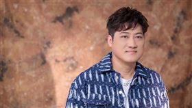 楊哲、林姍（圖／豪記唱片提供）