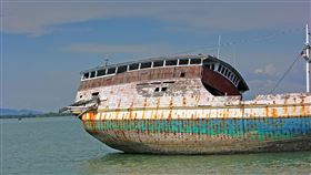 海上，廢棄，船(示意圖／Pixabay)