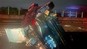 車禍,廢鐵,轎車,虎尾,雲林,國道