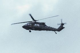 UH-60M飛越總統府空勘 為雙十節