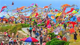 新北市北海岸國際風箏節9/28登場！五彩繽紛風箏飄揚北海岸(圖/台灣旅行趣)
