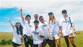 三立、華視與文策院聯手日本極東打造的跨國實境冒險節目《上船了各位！》。（圖／三立提供）