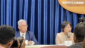 總統府於會後召開記者會，由總統府發言人郭雅慧、總統府副秘書長張惇涵轉述，國安會副秘書長徐斯儉、內政部長劉世芳與會。（圖／記者高逸帆攝影）