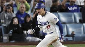 ▲大谷翔平單季400壘打數，大聯盟2001年後第1人。（圖／美聯社／達志影像）