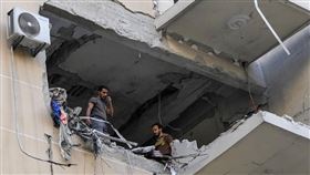 以色列對黎巴嫩的空襲造成多幢房屋受損。（圖／美聯社／達志影像）