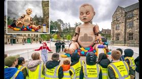 ▲氣候人偶被譏像「鬼娃恰吉」。（圖／CTWANT提供）