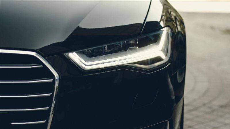 2025年前三季台灣新車掛牌數達296,137輛，雖因關稅戰與貨物稅變動影響，整體銷量年減約13.9%，但民眾購車熱度依舊不減。（示意圖／翻攝Pexels）