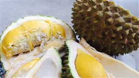 馬來西亞貓山王榴槤 獲准進軍中國市場中國國家海關總署宣布，在馬來西亞有「果王」之稱的榴槤品種貓山王獲准進軍中國市場。阿里巴巴旗下的天貓、盒馬和淘寶3大平台將在6月18日聯合首推貓山王榴槤。（圖為馬來西亞當地榴槤）中央社記者蘇麗娜吉隆坡攝  108年6月1日