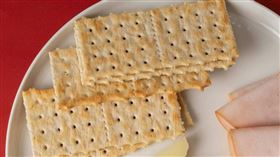 蘇打餅乾。（示意圖／Pexels）