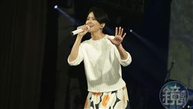 中國拼盤演唱會遭砍歌　「梁詠琪唱3首就下台」網友爆內幕
