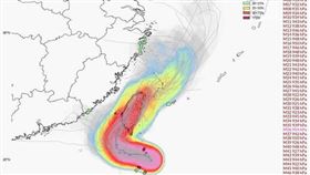 「觀氣象看天氣」說，根據模式最新預測，路徑似乎又稍微偏西。（圖／翻攝自觀氣象看天氣）