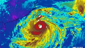 山陀兒逼近！密集閃電訊號曝　2縣市重災區防「長時間劇烈風雨」