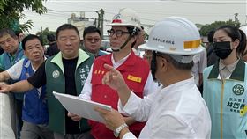 陳其邁防颱視察（圖／翻攝自陳其邁臉書）