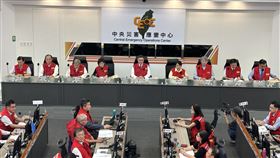 行政院長卓榮泰今（30）日下午前往中央災害應變中心視導。（消防署提供)