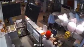 中國,超市,砍人,經濟糾紛,隨機砍人,上海（圖／翻攝微博）