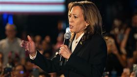 賀錦麗的表達風格較受年輕人青睞。（圖／翻攝自賀錦麗臉書）