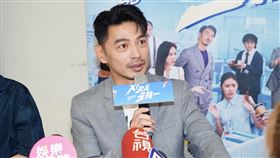 導演林暐恆(阿Ken)率領范少勳、林奕嵐，以及實力派演員温昇豪、曾莞婷、馬力歐、李李仁出席《Ｘ！又是星期一》開播記者會。（圖／記者趙于瑩攝影）