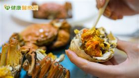 大啖海鮮前事先要預防過敏發作，新型第二代抗組織胺藥效持久不嗜睡。